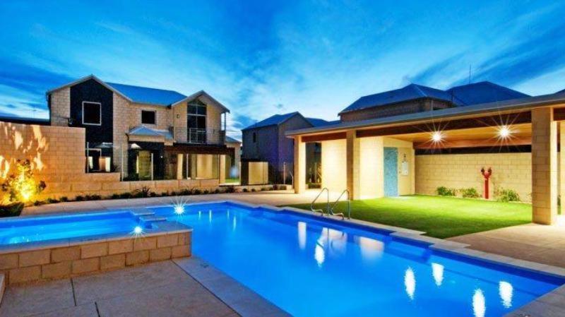 Villa Serenity On The Terrace Mandurah Exteriör bild