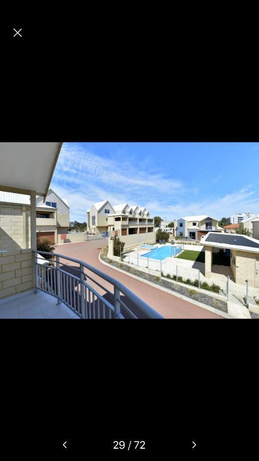 Villa Serenity On The Terrace Mandurah Exteriör bild