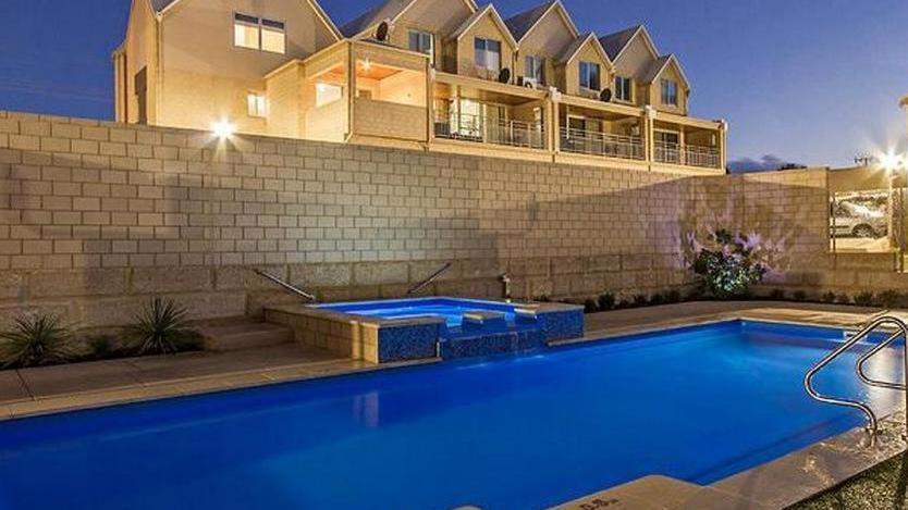 Villa Serenity On The Terrace Mandurah Exteriör bild